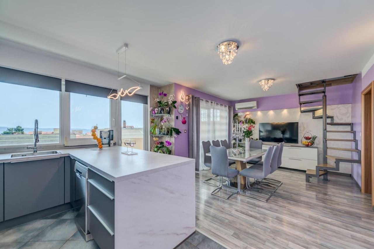 Summer Orchid - Spacious Duplex By The Beach & Ps5 Stobreč 外观 照片