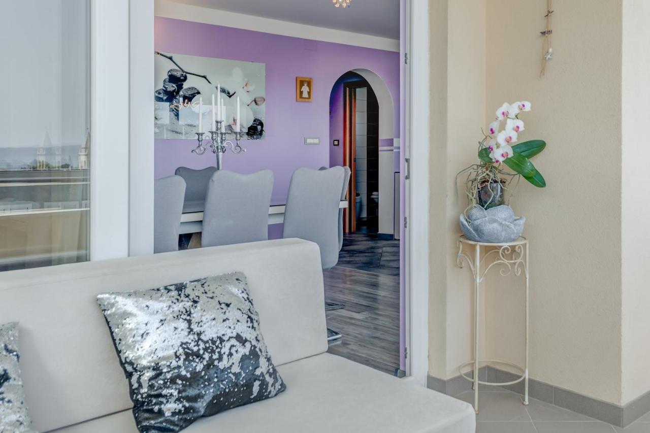 Summer Orchid - Spacious Duplex By The Beach & Ps5 Stobreč 外观 照片