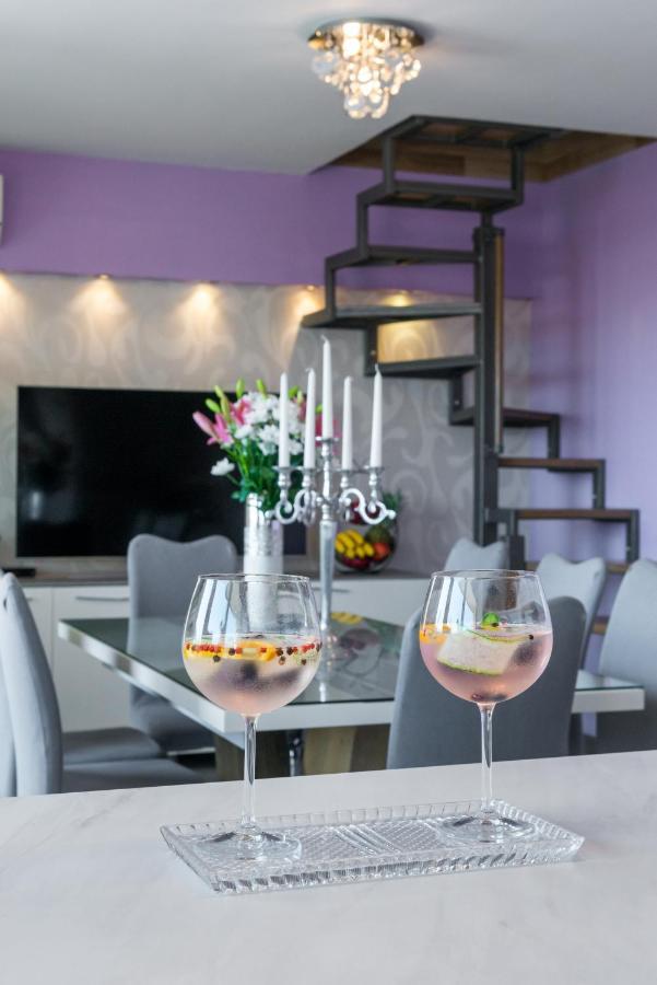 Summer Orchid - Spacious Duplex By The Beach & Ps5 Stobreč 外观 照片